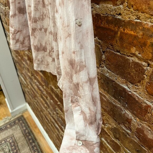 Carve Designs Dylan Gauze Shirt NYT - Picture 10 of 10